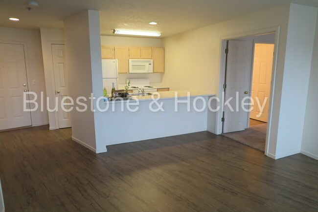 Foto del edificio - 18670 SW Boones Ferry Rd
