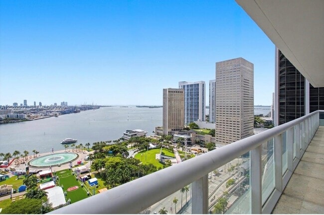 Foto del edificio - 50 Biscayne Blvd