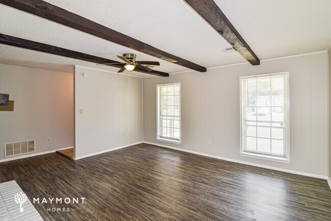 Foto del edificio - 5731 Roxboro Dr