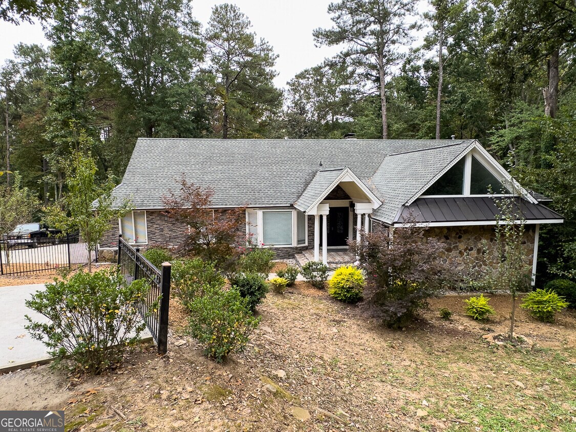 1268 Timberland Dr, Marietta, GA 30067 House Rental in Marietta, GA