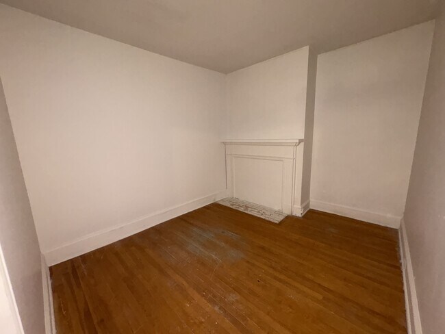 Photo du bâtiment - 325 Main St