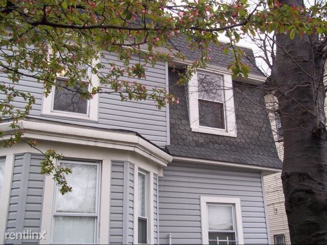Building Photo - 2 br, 1 bath Apartment - 86-17 Lefferts Blvd