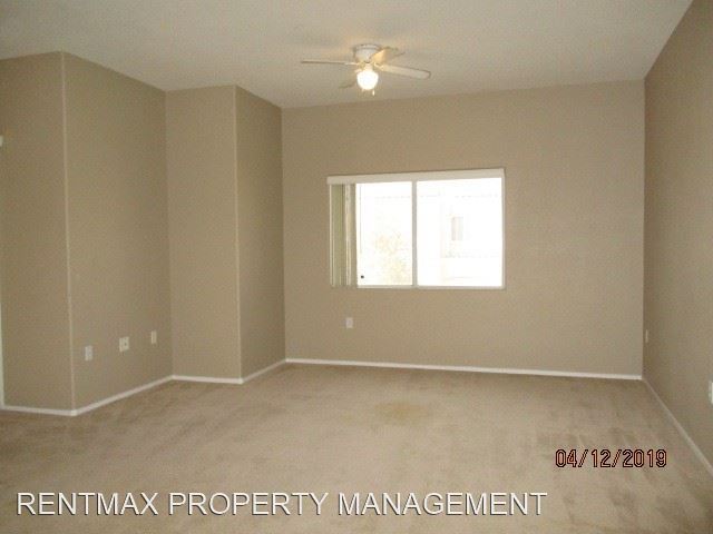 Foto del edificio - 2 br, 2 bath House - 3929 PEPPER THORN AVE...