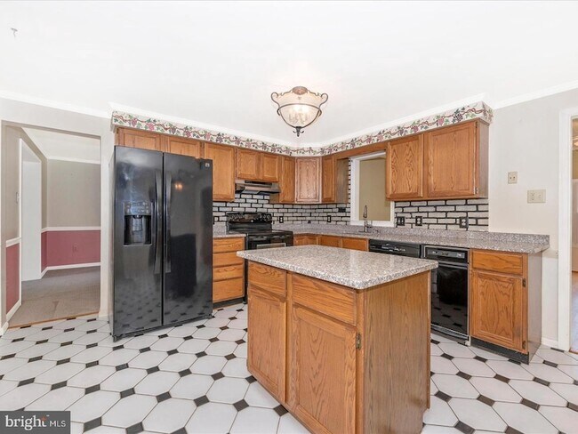 Foto del edificio - 5914 Lawrence Ct