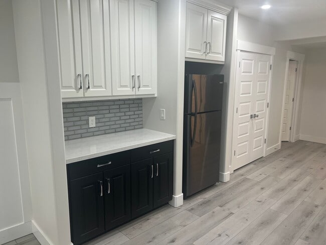 Building Photo - 2508 E Ember Dr