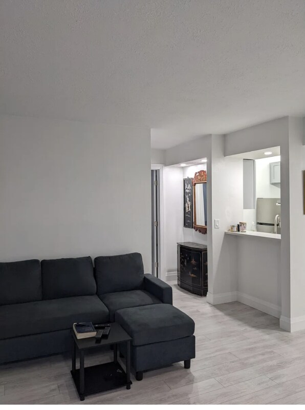 Foto del edificio - 201 Santa Clara Dr