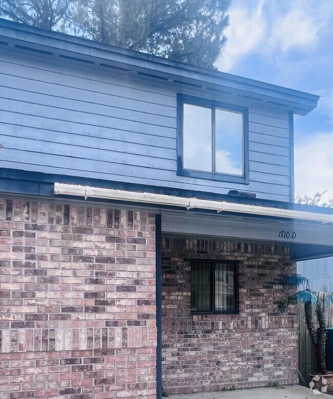 Building Photo - 1710 Brighton Cove