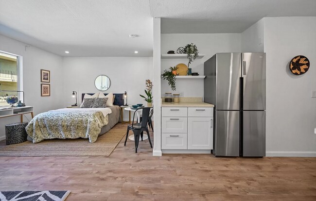 Foto del edificio - Adorable Remodeled Studio! Walk to Lake Merritt, Trader Joes, Whole Foods! Parking Included!