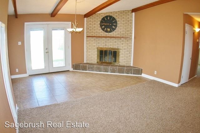 Building Photo - 3 br, 3 bath House - 225 Sasser Dr.