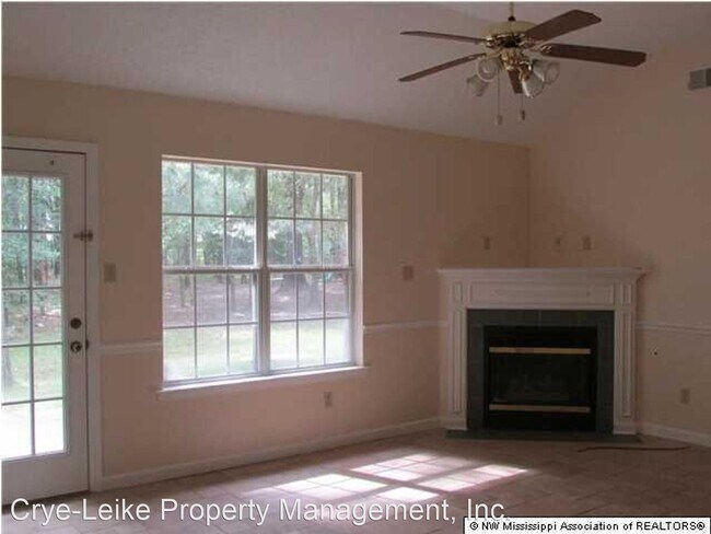 Foto del edificio - 3 br, 2 bath House - 4637 Pleasant Hill Rd