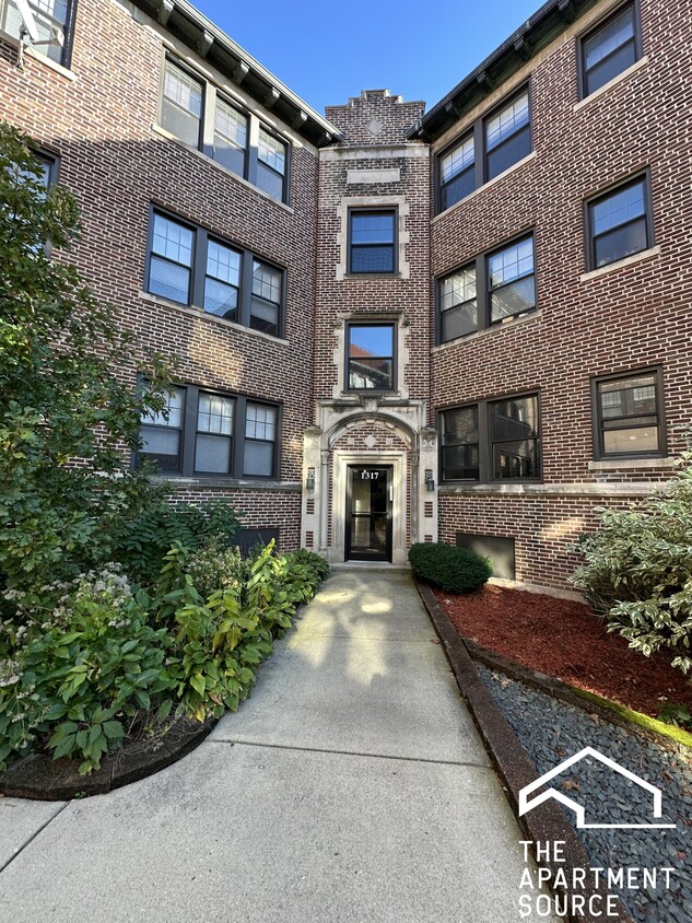 Foto del edificio - 1317 Oak Ave