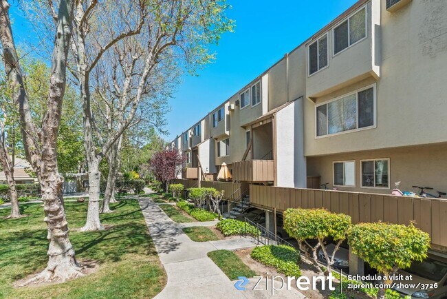 Foto del edificio - 4425 Norwalk Dr