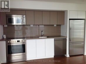 Building Photo - 75 Queens Wharf Rd
