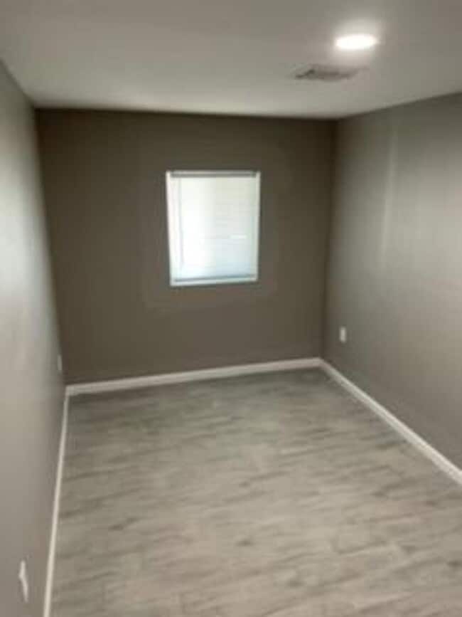 Building Photo - newly renovated 1bd 1 bth unit in phx