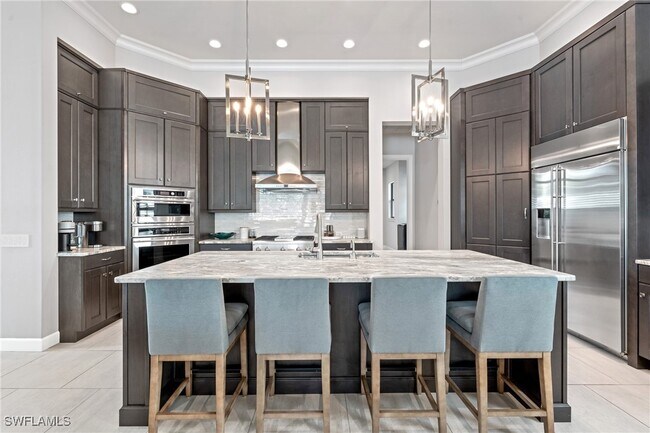 Building Photo - 11813 Via Cassina Ct