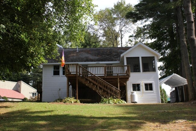 Building Photo - 33 Welch Point Rd
