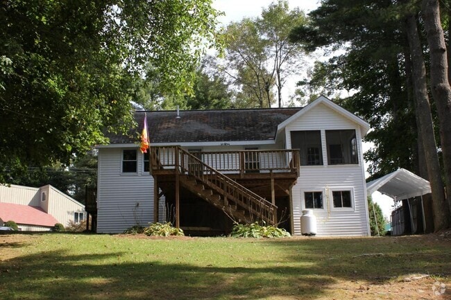 Building Photo - 33 Welch Point Rd