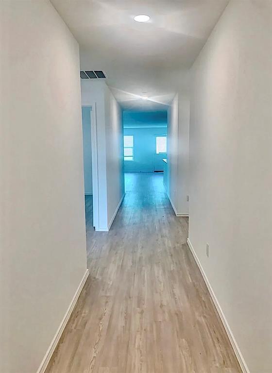 Foto del edificio - 5823 Forenoon Dr