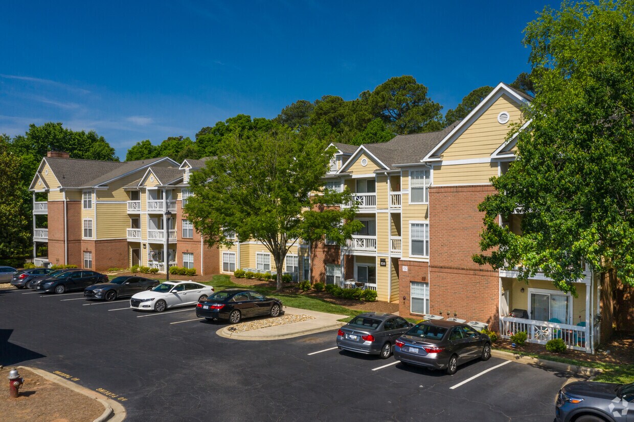 Mariners Crossing 5723 Magellan Way Raleigh, NC Apartments for Rent