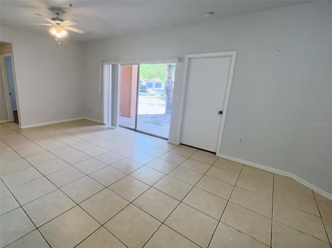 Foto del edificio - 5506 Metrowest Blvd