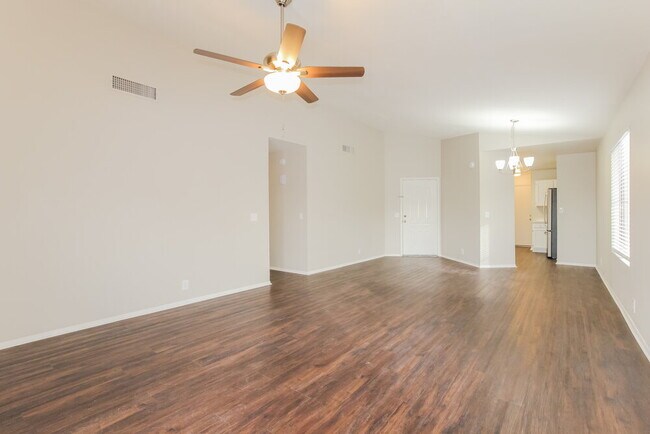 Foto del edificio - 10102 N 66th Ln