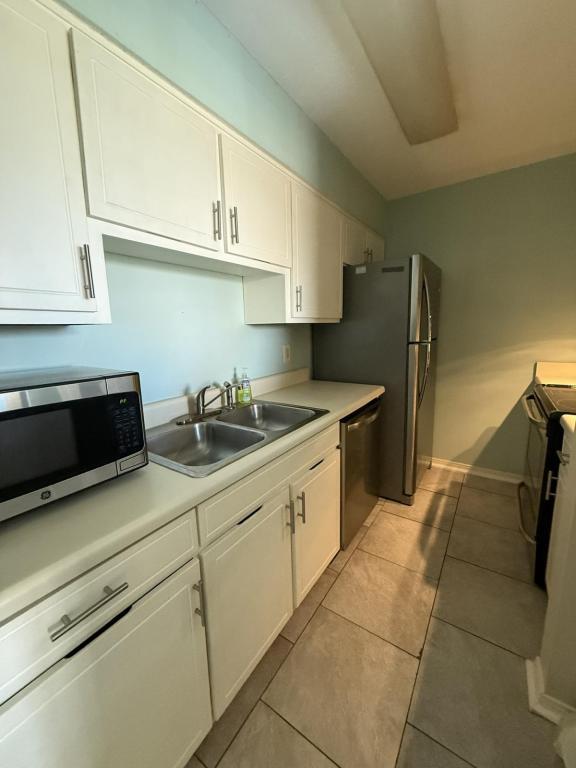 Foto del edificio - 17614 Front Beach Rd