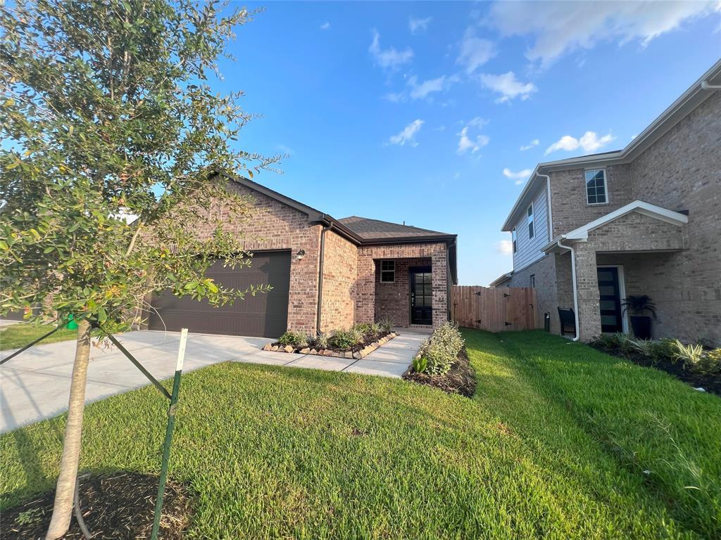 Foto principal - 23239 Wise Walk Dr