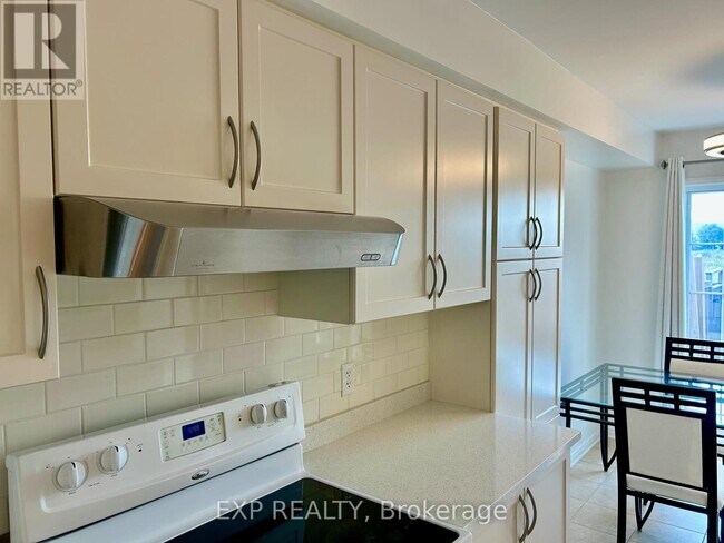 Building Photo - 131 Patriot Pl