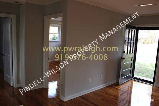 Foto del edificio - Five Points Cottages MOVE IN SPECIAL- 2nd ...