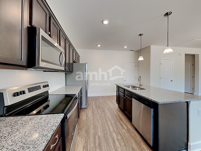 Foto del edificio - 5827 Zurich Rd