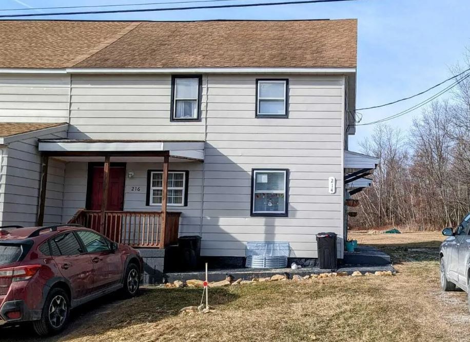 214 4th St, Oneida, PA 18242 House Rental in Oneida, PA
