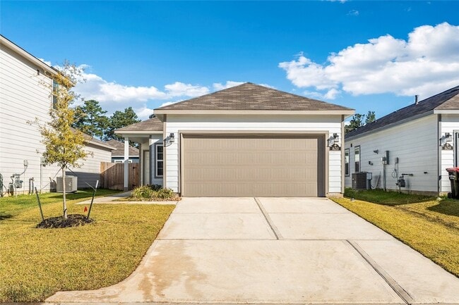 Building Photo - 16215 Globetrotter Ct