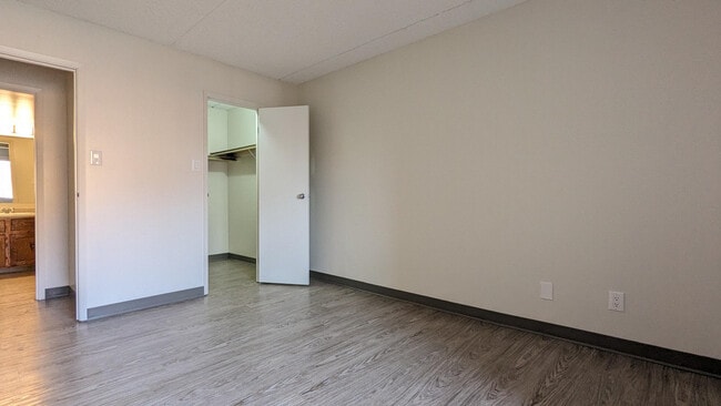 Photo du bâtiment - Mainstreet Fairmont Village