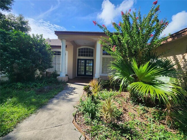 Foto del edificio - 15404 Thoroughbred Ln