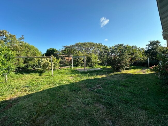 Building Photo - Furnished 4 Bedroom Paia