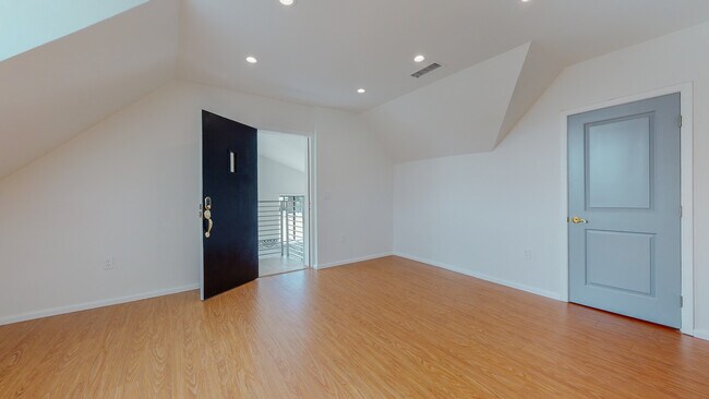 Building Photo - 2651 Arvia St