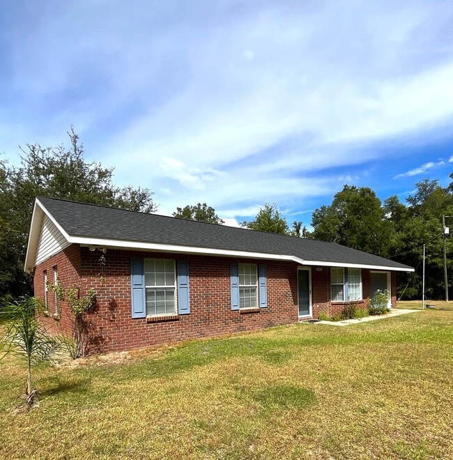 Building Photo - 5802 Mt Tabor Rd
