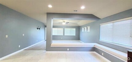 Building Photo - 1124 Kingston Ct