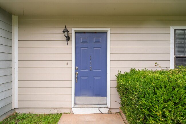 Foto del edificio - 112 Woodberry Ct
