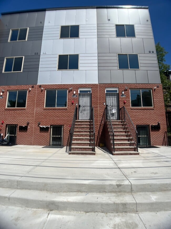 Foto del edificio - 3215 N 13th St