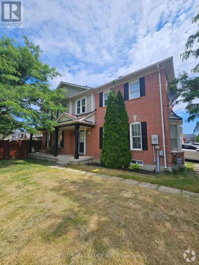 Building Photo - 21 Mortimer Dr
