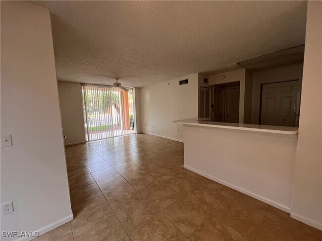 Foto del edificio - 1170 Wildwood Lakes Blvd