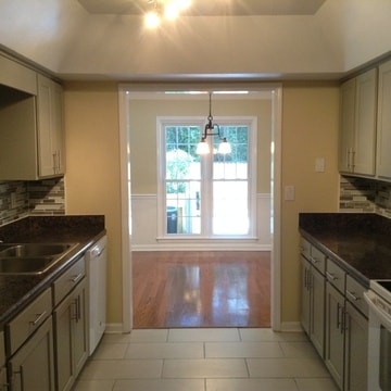 Building Photo - 2960 Woodruff Dr SE