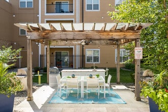 Outdoor Kitchen/ Pergula - Vanguard Heights