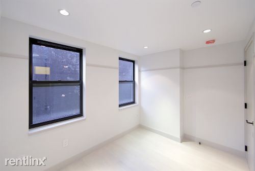 Building Photo - 200 Avenue A