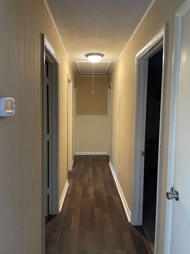 Building Photo - 916 NC-41