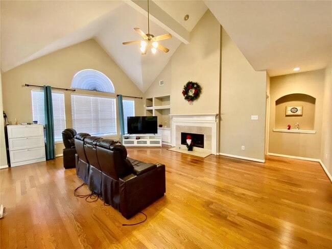 Building Photo - 3151 Pleasant Cove Ct
