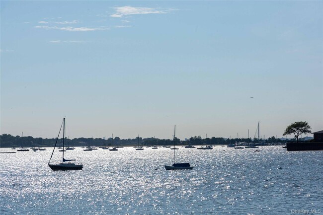 Foto del edificio - 372 Main St