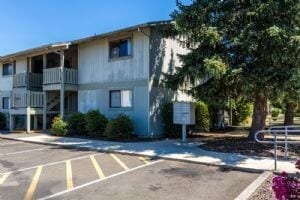 Building Photo - 1051 E Central Ave