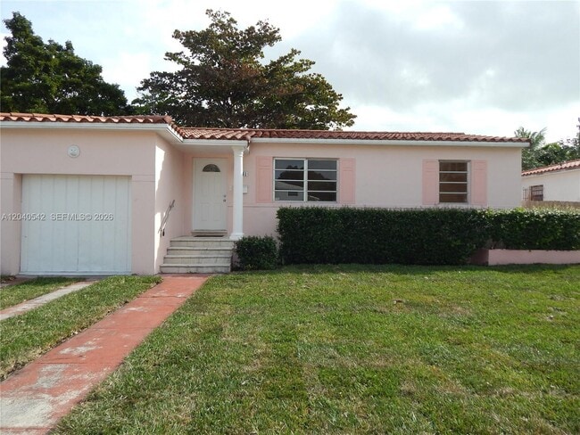 Building Photo - 1841 SW 37th Ave